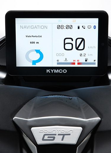 中国端子 x KYMCO 7 インチ TFT 計器がミラノ オートショーで発表